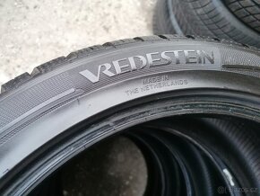 Zimní pneu = 255/40 / 225/45 R18= VREDESTEIN - 3