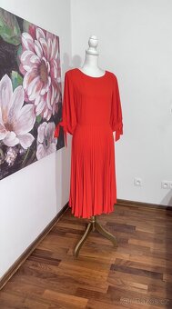 Plisované midi šaty Closet - 3