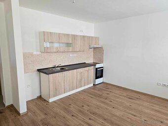 Pronájem bytu 1+kk, 45m2 Chlumec nad Cidlinou - 3