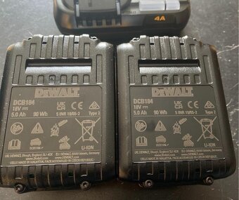 Nová sada DeWALT DCB1104P2 - 3