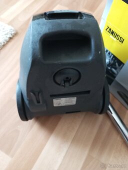 Vysavač Zanussi Compact go - 3