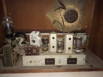 Staré rádio Symfonic 603A - 3