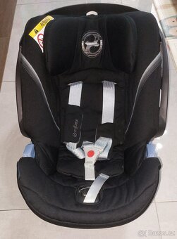 Cybex Aton +základna - 3