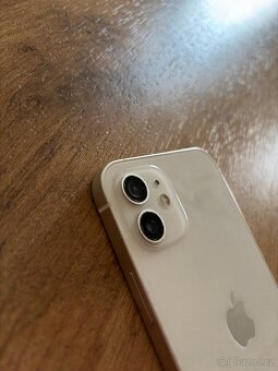 iPhone 12 - 3