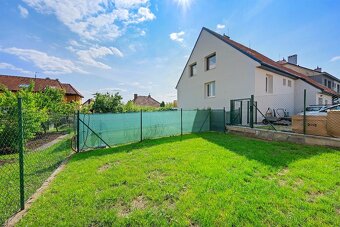 LUXUSNÍ byt Čebín 3kk 158m2 ( vč. zahrada, kuchyň, parking) - 3