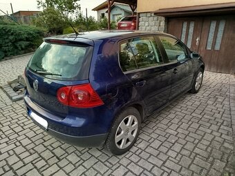 VW golf V 1,4 183000km - 3
