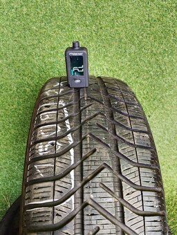 Zimní pneumatiky Pirelli Snowcontrol 195/55 R15 - 3