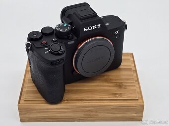 Sony A7 IV TOP STAV - 3