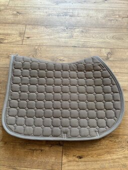 Podsedlová dečka + čabraka QHP - 3