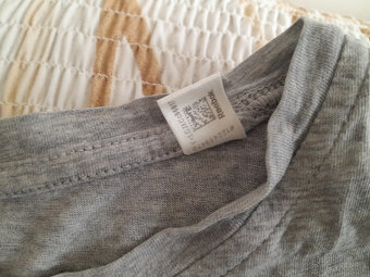 REEBOK ŠEDÉ TRIKO S IHNED K PRODEJI - 3