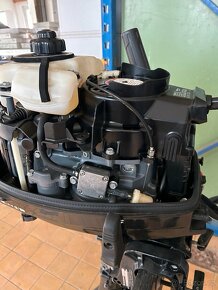 Zanovni lodni motor Suzuki DF 5A dlouha noha, najeto 15mth - 3