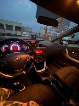 Kia Cee’d JD 1.4 benzin 125 000 Kč - 3