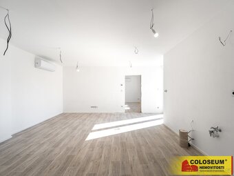 Hevlín, novostavba RD 4+kk, 132 m2, podlahové topení, zahrad - 3