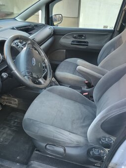 Prodám Ford Galaxy - 3