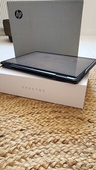 HP Spectre x360 i7, 2TB SSD, 32GB RAM - 3