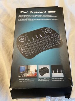 Bezdrátová podsvícená mini klávesnice s touchpadem TV BOX - 3