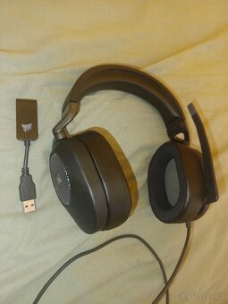 Herní sluchátka Corsair HS65 Surround Černé (PC,PS4,5,XBOX) - 3