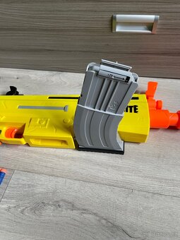 Nerf zbraň - 3