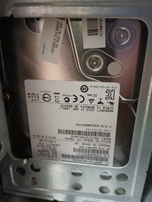 PC HP Intel i7 s Windows 7 a Monitorem - 3