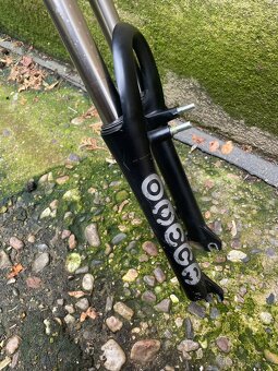 Vidlice RST Omega 26” - 3