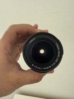 Canon EF-S 18-55mm f/3.5-5.6 DC III REZERVOVANE - 3
