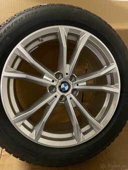 Orig zimni bmw 7 I7 G70 X3 G45 style 903 245/50/19 - 99% - 3