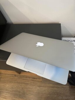 MacBook Air 13 2015 I5 intel 8GB ram - 3