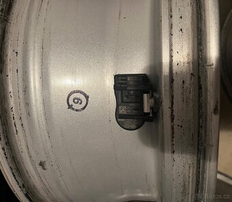 Prodam origo 16” alu kola Hyundai (tl.senzory) - 3