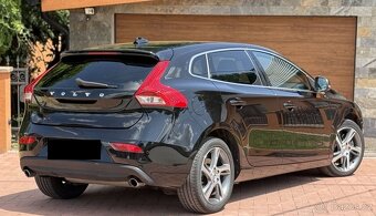 VOLVO V40 2.0 D3 Automat INSCRIPTION - 3