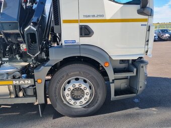 MAN TGM 18.290 4x2 BL RUKA HIAB 138 + NOSIČ KONTEJNERU 10T - 3