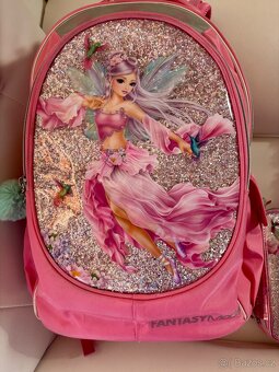 Školní dívčí batoh a třípatrový penál FANTASY MODEL - 3
