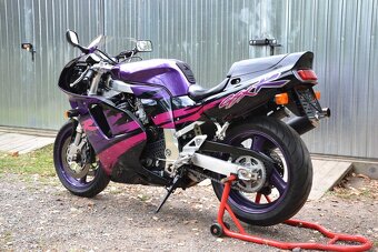 SUZUKI GSX-R 750W (GR7BA) - 38tkm - 3