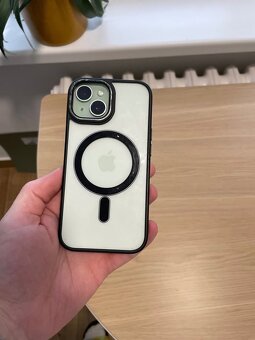Apple iPhone 15 128GB - 3