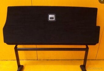 W447 Vclass, přepážka do kufru - 3