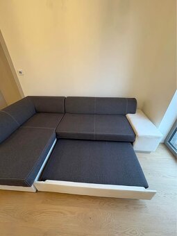 Rohová sedačka/pohovka s úložným prostorem a rozkladem na lů - 3