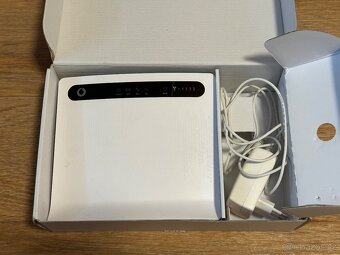 LTE 4G modem router Vodafone B3000 - 3