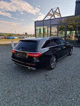 Mercedes-Benz E220d, kombi, panorama, Webasto, tažné, kůže - 3