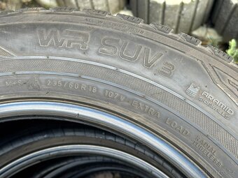 235/60 R18 - 3