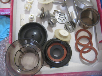 Prodám náhradní díly na mixéry ETA. - 3