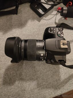 Canon 250D - 3