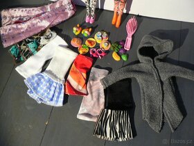 Barbie s kamarádkou 2 - 3