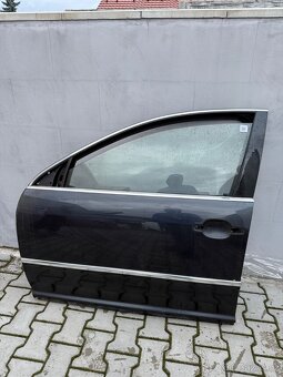 Dveře VW Touareg 1 Phaeton Polo Golf plus 5 6 - 3