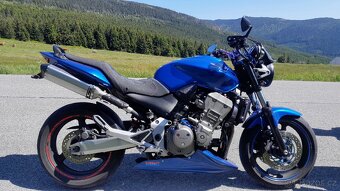 Honda CB900F Hornet - 3