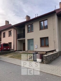 Prodej rodinné domy, 248 m2 + pozemek 417 m2 - Vimperk II - 3