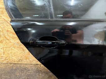 KOMPLETNĚ NASTROJENÉ PRAVÉ ZADNÍ DVEŘE BMW E90 318D 475 - 3