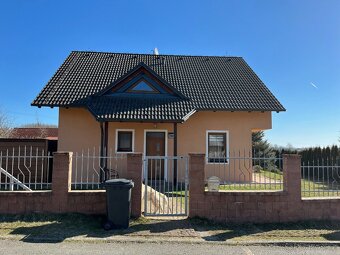Prodej domu 4+1 Dlouhý Újezd pozemek 1099m2 - 3