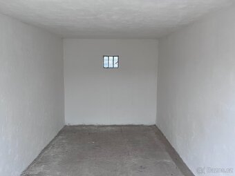Prodej garáže - Veselí nad Moravou - Hutník - 3