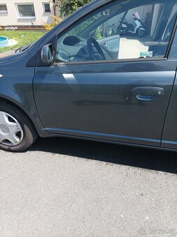 Toyota Yaris 1.0 vvti, 50kw - 3
