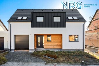 Prodej rodinného domu 6+kk, 180,4 m2, pozemek 673 m2 - 3
