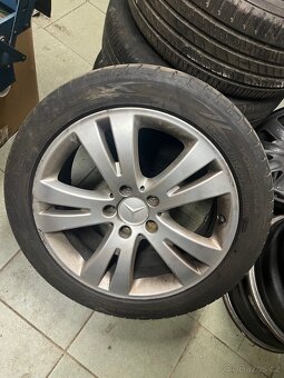 Mercedes w204 5x112 r17 - 3